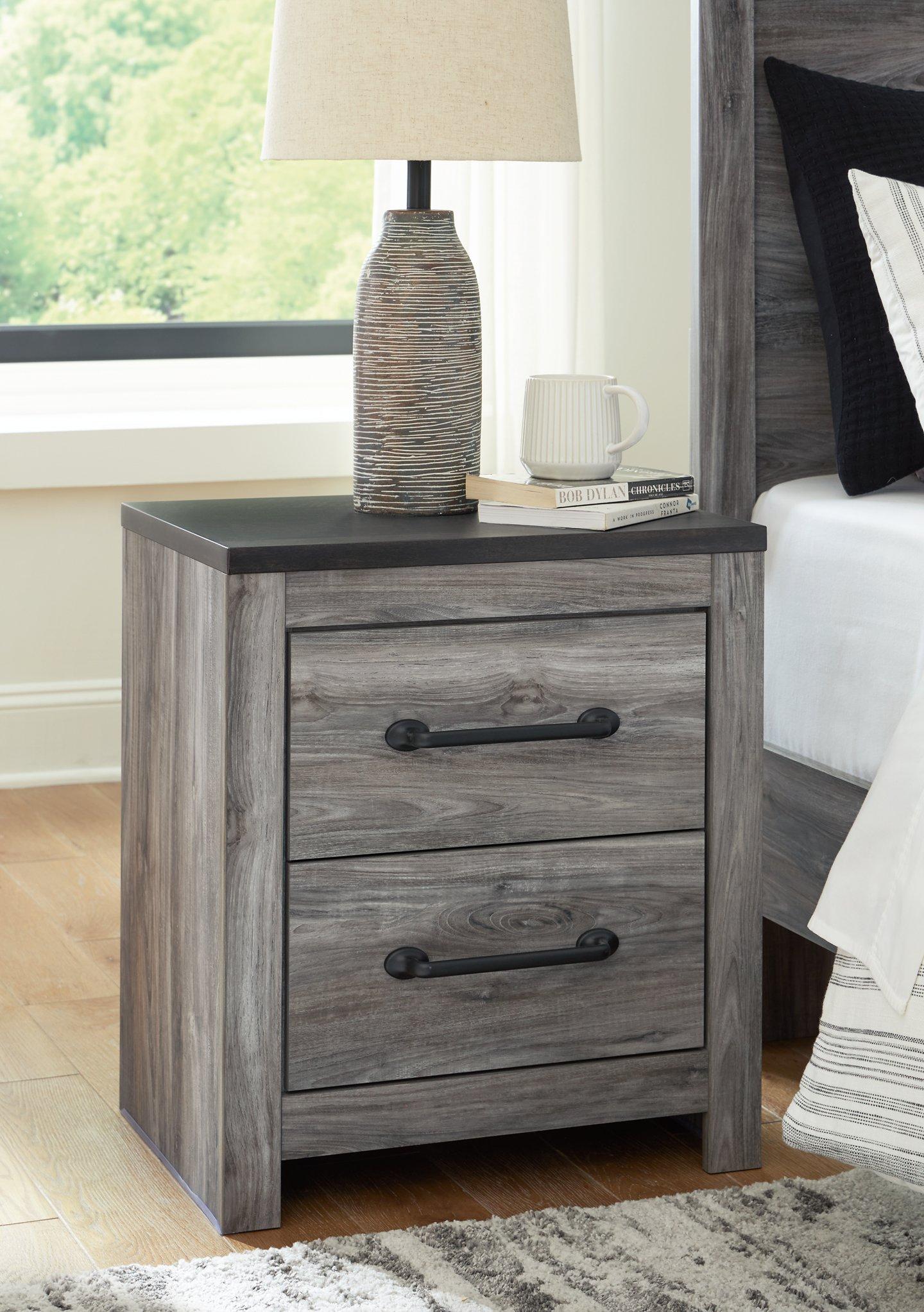 Bronyan Nightstand